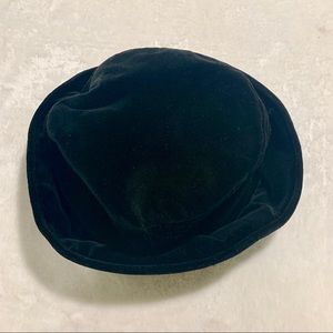 HATTERDASHERY Vintage Black Velvet Hat